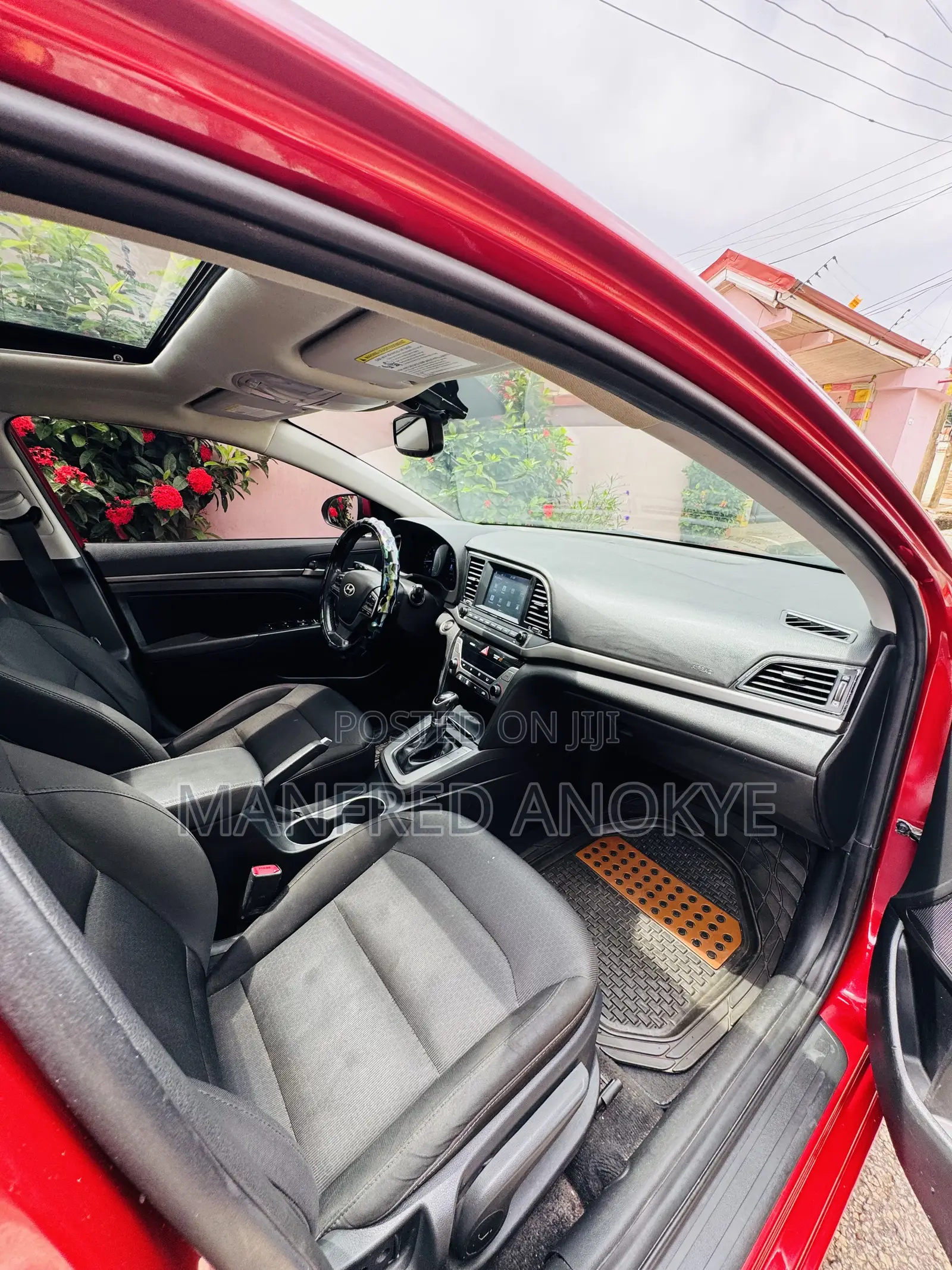 Hyundai Elantra 2017 Red