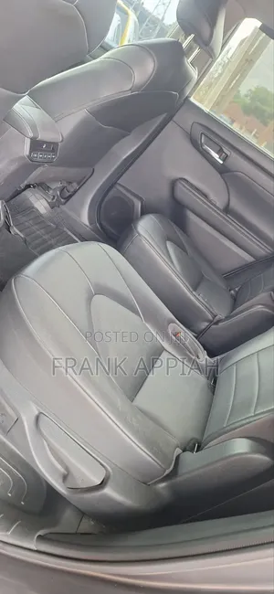 Toyota Highlander 2023 Gray