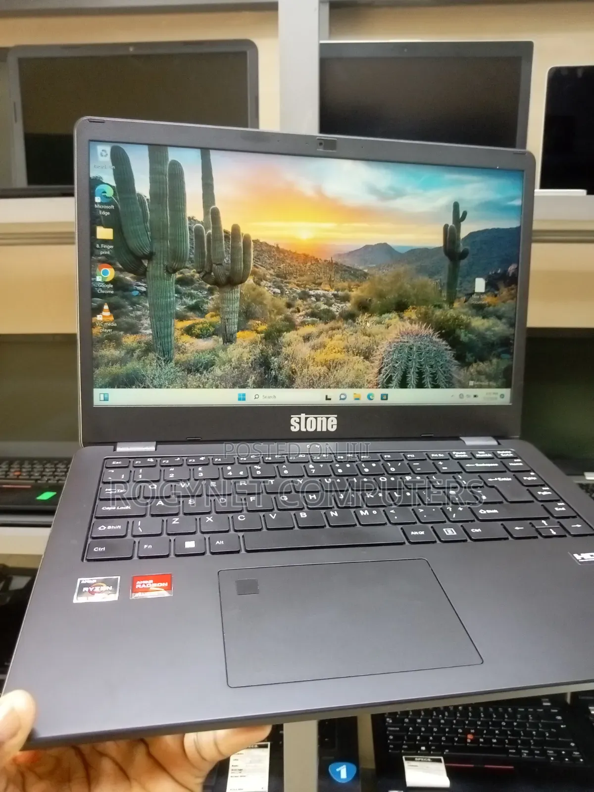 New Laptop Stone Stone 16GB AMD Ryzen 5 SSD 256GB