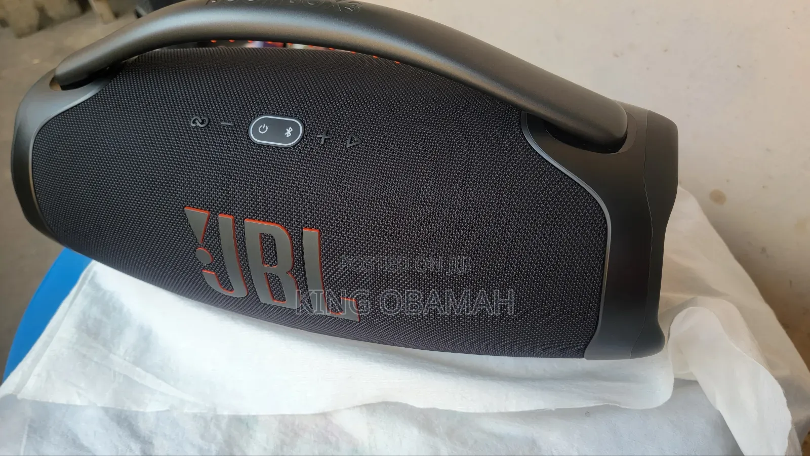 Original Harman JBL Boombox 3