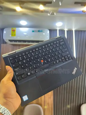 Laptop Lenovo ThinkPad X390 Yoga 8GB Intel Core i5 SSD 512GB