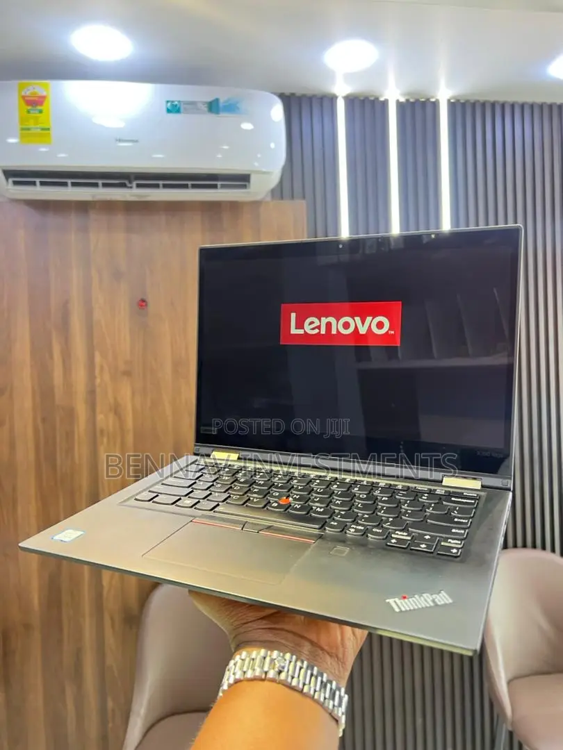 Laptop Lenovo ThinkPad X390 Yoga 8GB Intel Core i5 SSD 512GB