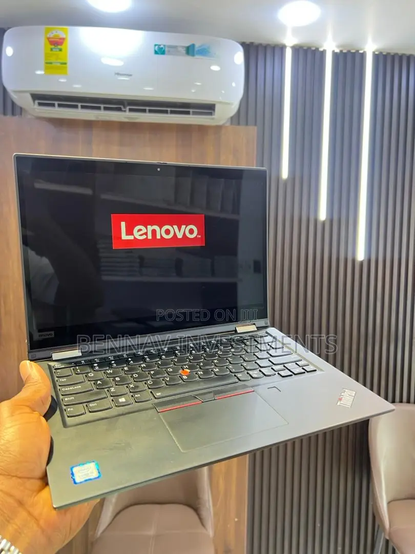 Laptop Lenovo ThinkPad X390 Yoga 8GB Intel Core i5 SSD 512GB