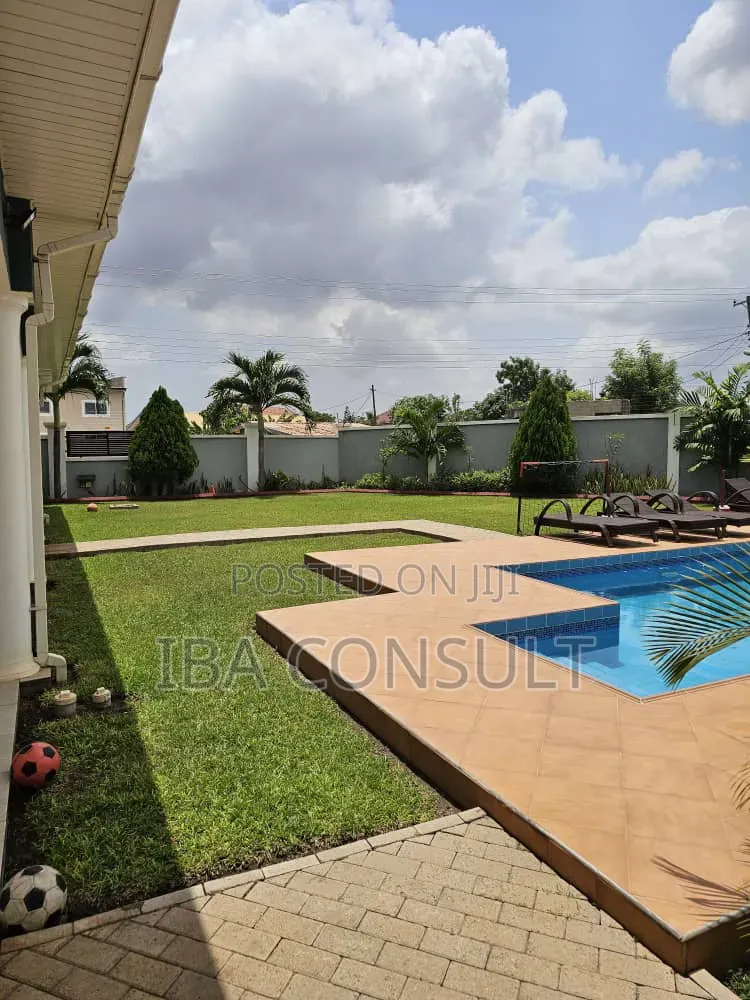 Furnished 5bdrm Mansion in Oyarifa, Ghana Flag for sale