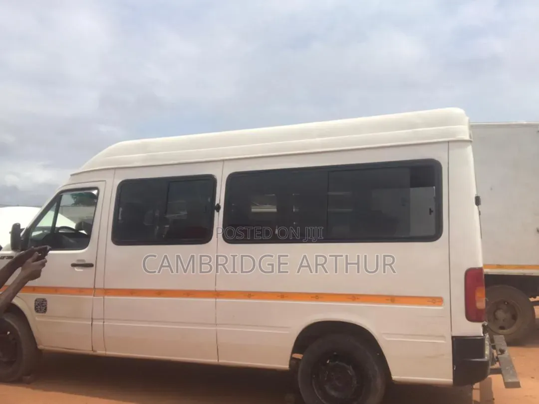 Volkswagen LT 2010 White