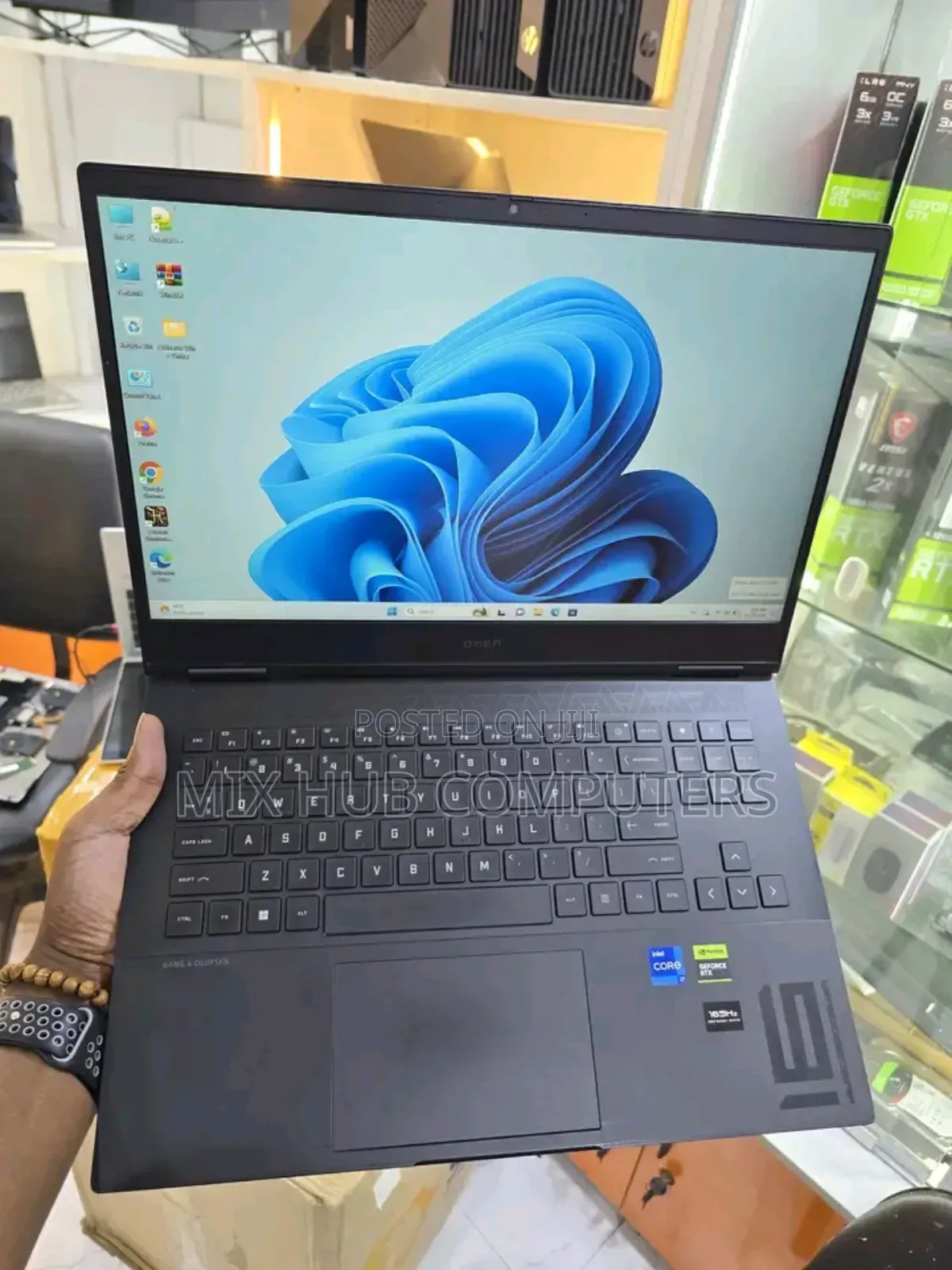 New Laptop Lenovo IdeaPad 110 16GB Intel Core i7 SSD 1T