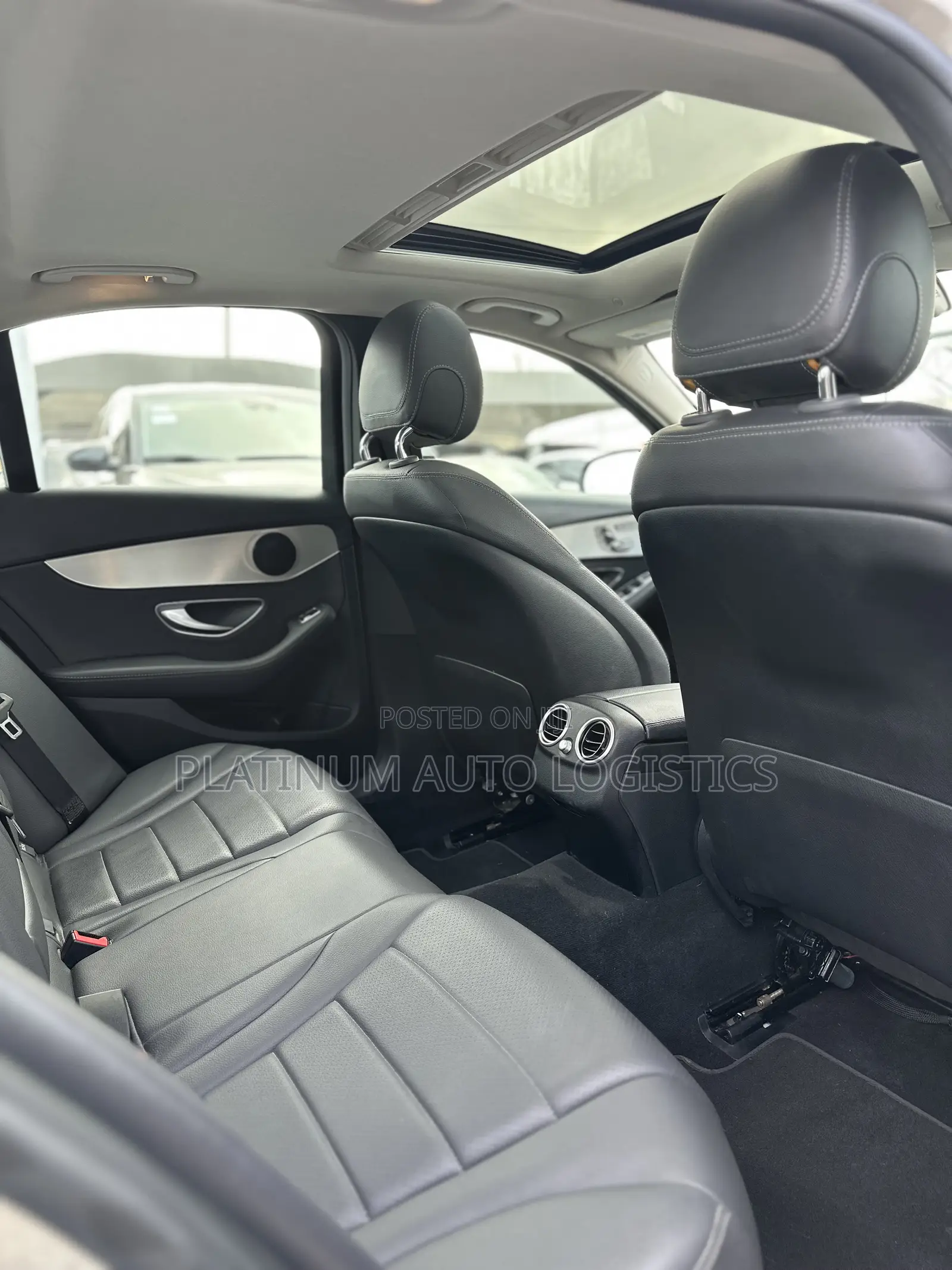 Mercedes-Benz C300 2020