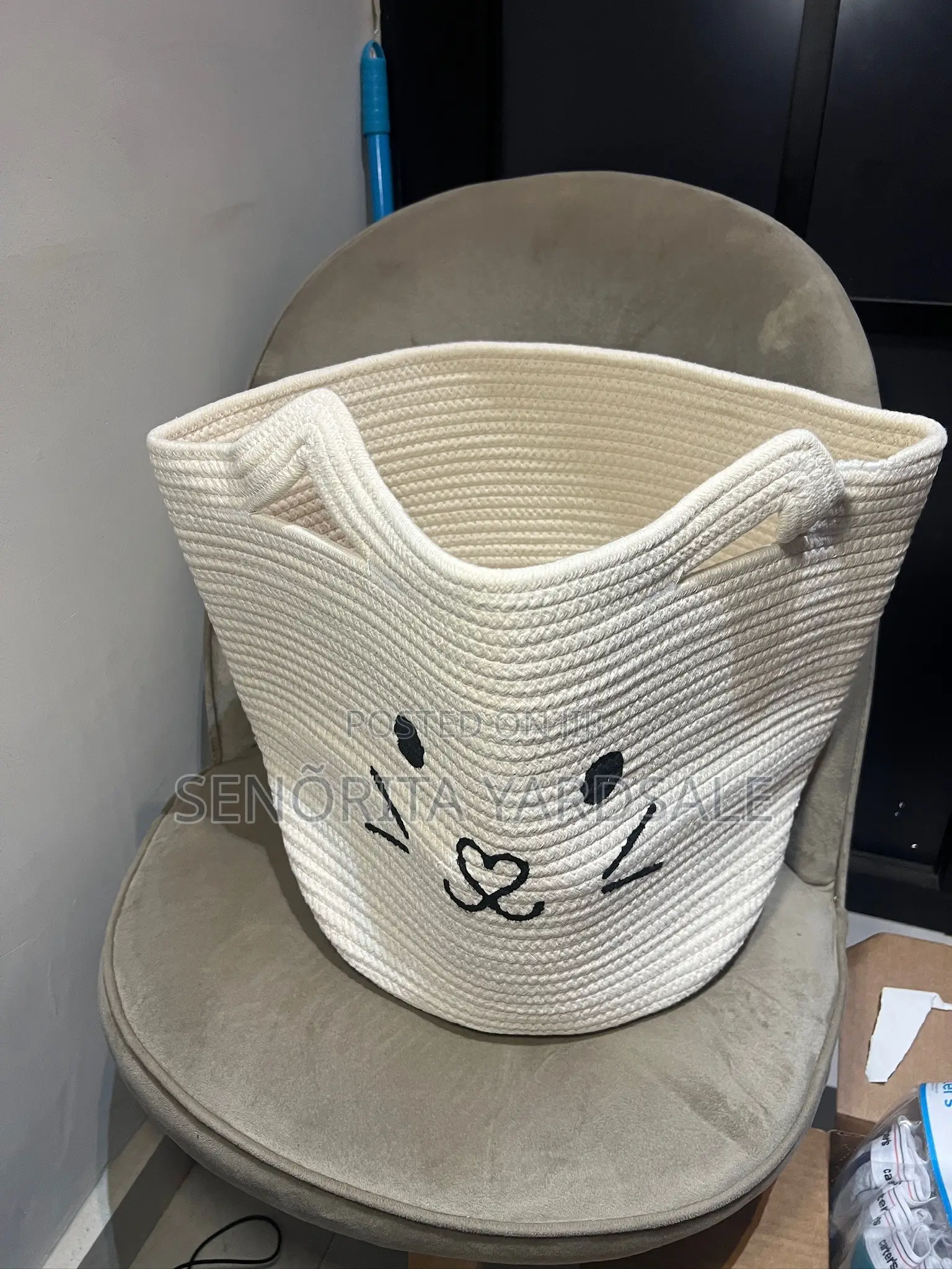 Small Storage Cotton Rope Basket Woven Decorative White Cat Face