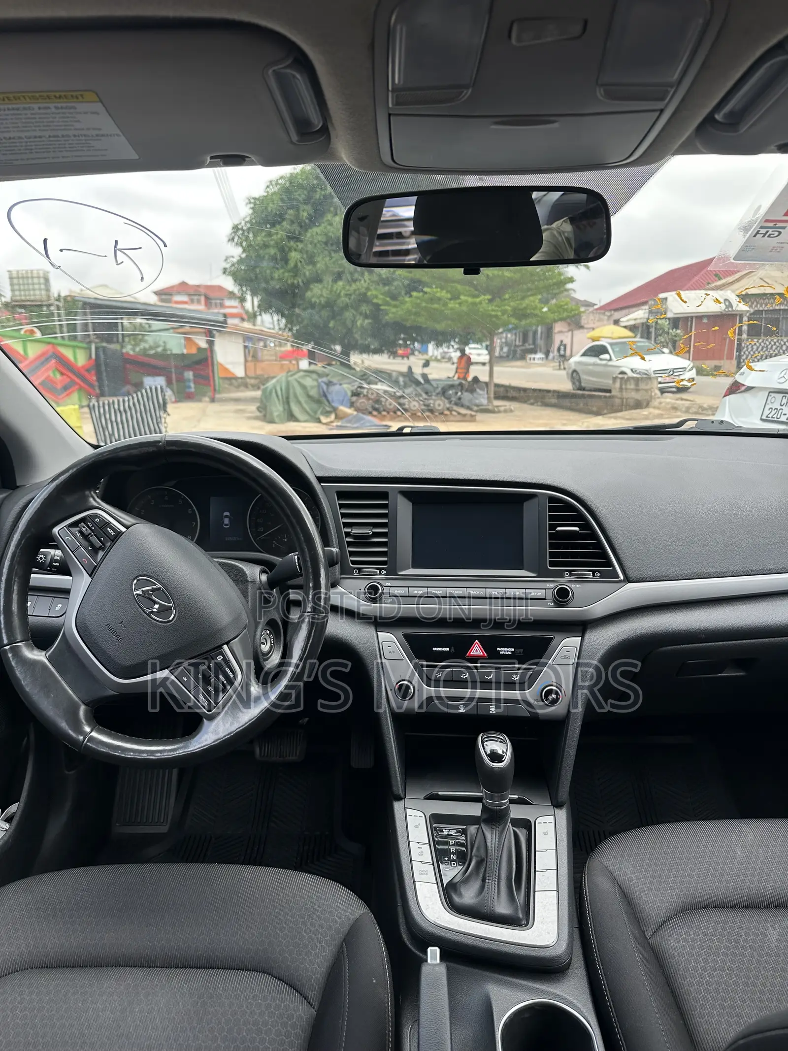 Hyundai Elantra SE 2018 White