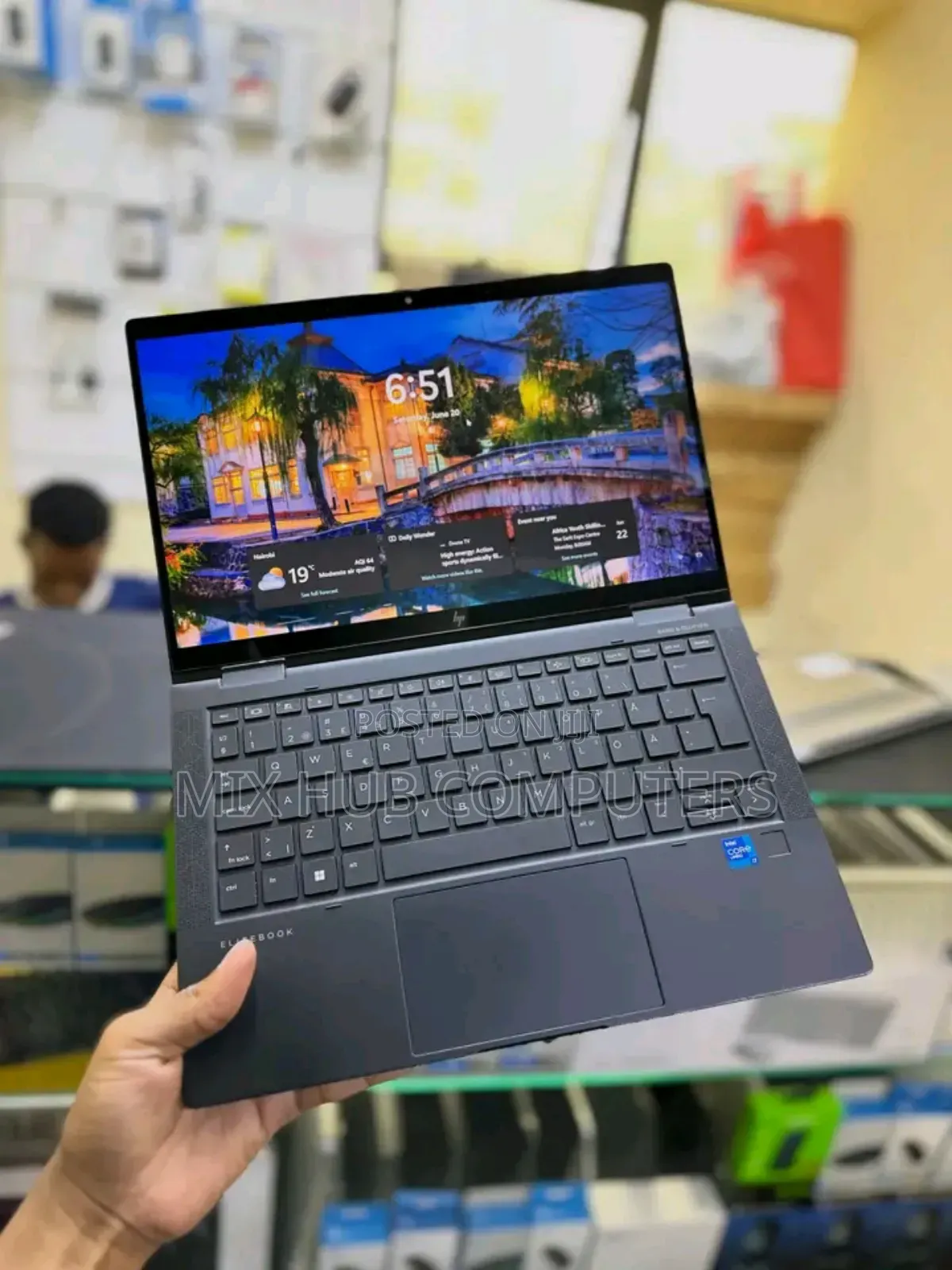 New HP Elite Dragonfly x360 11th Gen 16GB Intel Core i7 SSD 512GB