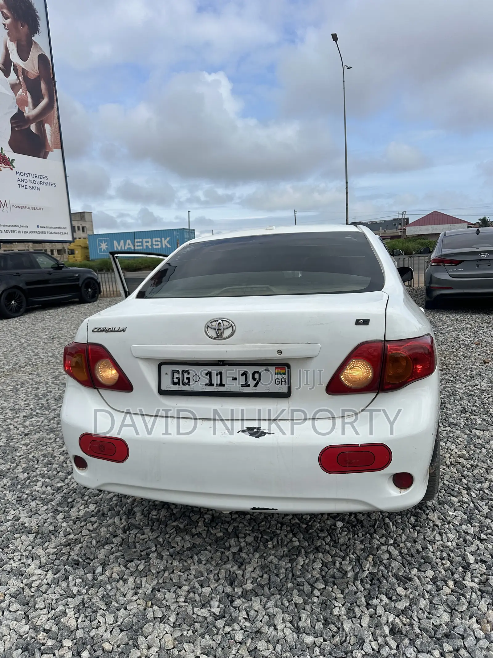Toyota Corolla 2010 White