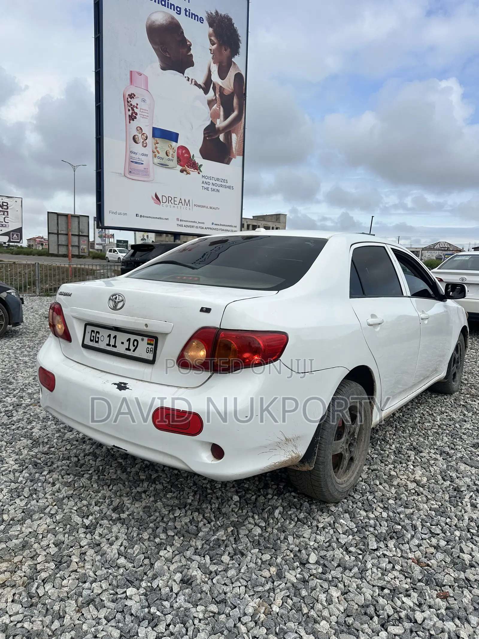 Toyota Corolla 2010 White