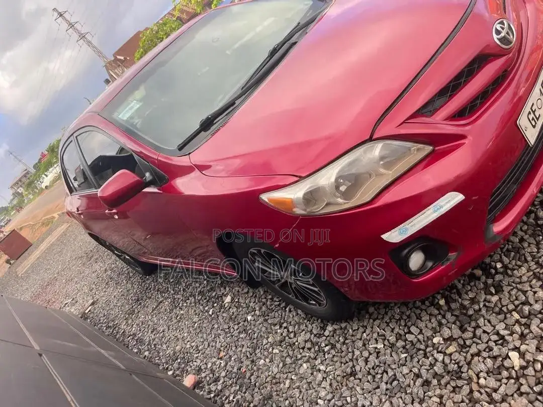 Toyota Corolla LE 4dr Sedan (1.8L 4cyl 4A) 2013 Red