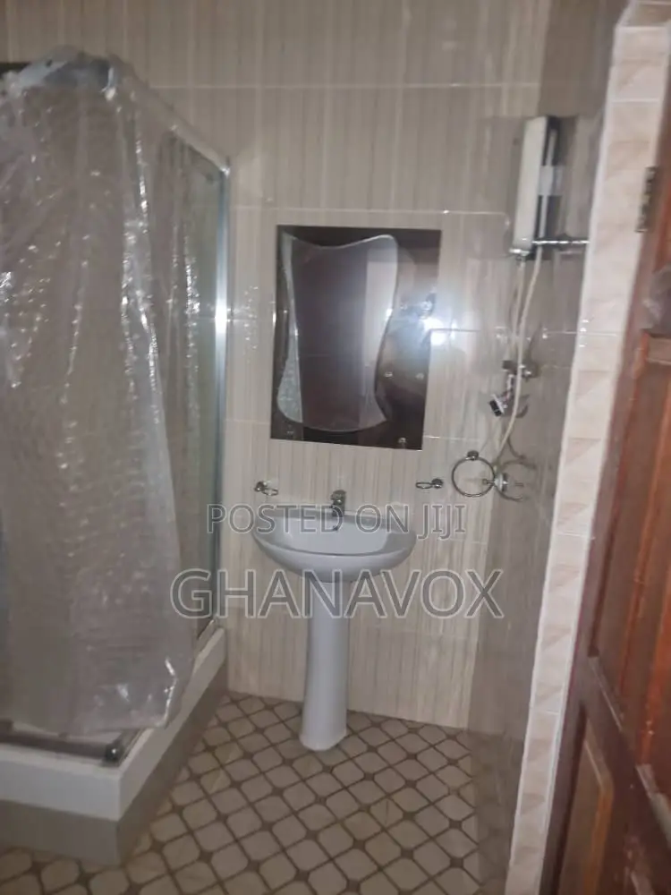 Furnished 2bdrm Apartment in Lake Side Estate for rent