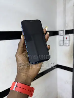 New Apple iPhone 12 128 GB Blue