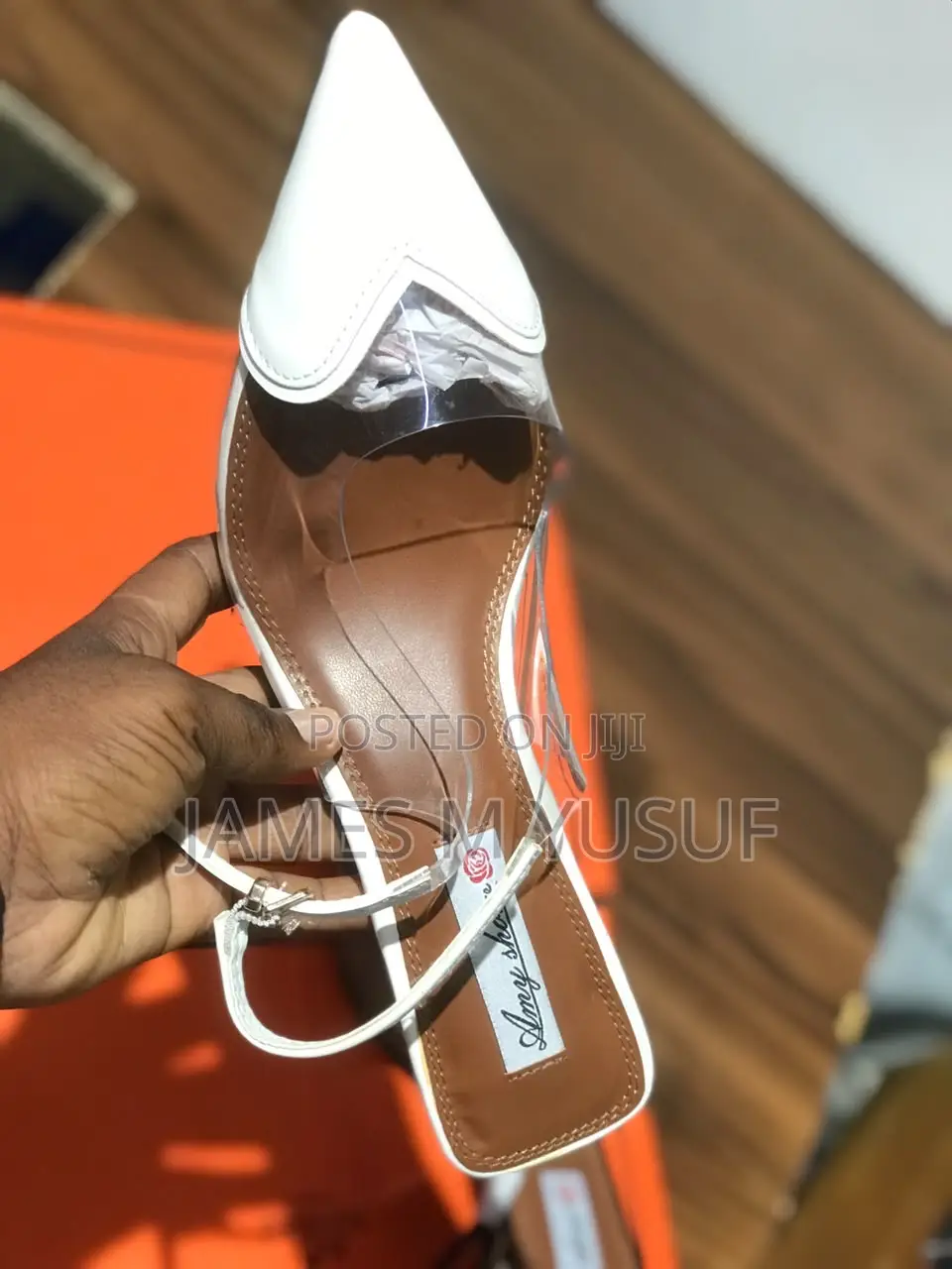 Original Amy Show Short Heel Covered Sandals