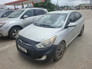 Hyundai Accent 2016 Silver