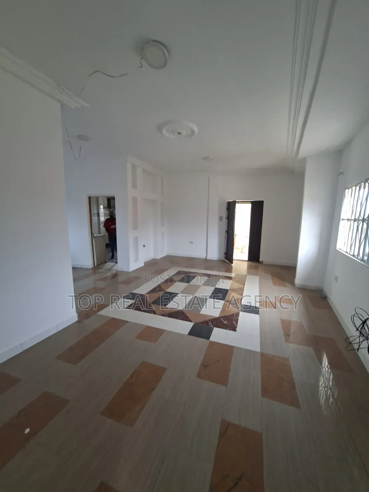 2bdrm Apartment in K. Boat, Ga East Municipal for rent