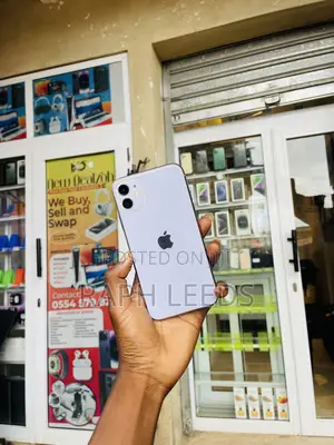 New Apple iPhone 11 128 GB Purple