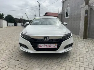Honda Accord Touring 2.0T 2020 White