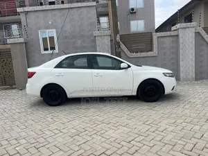 Kia Forte 2012 White