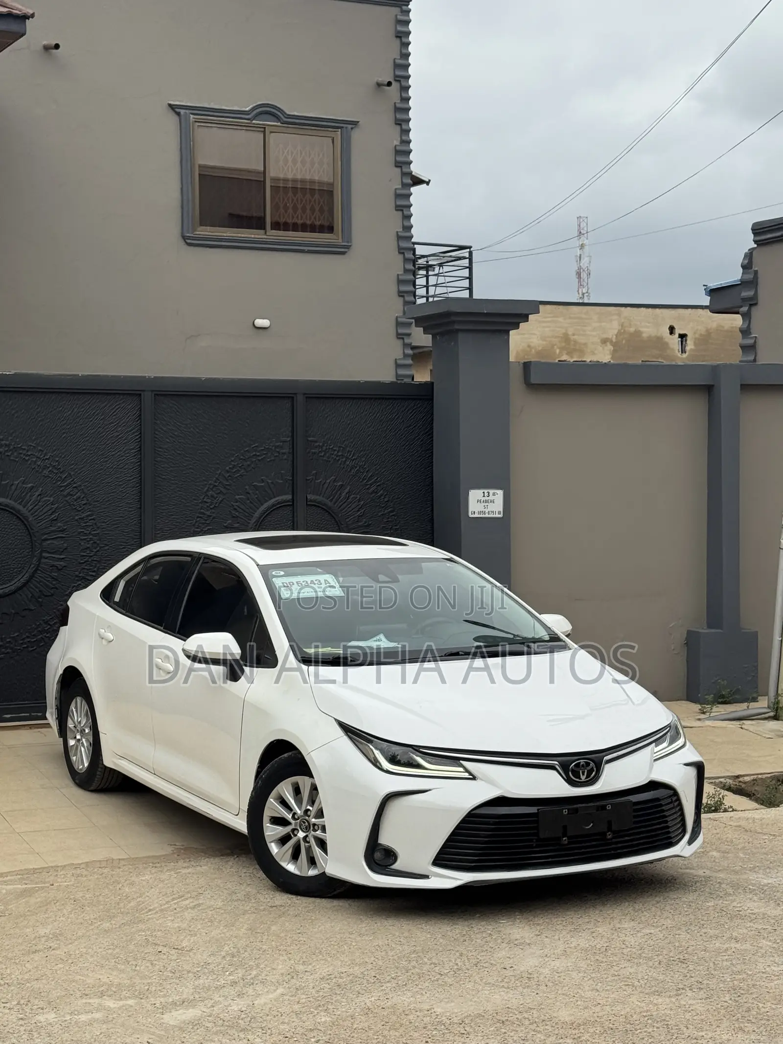 Toyota Corolla 2022 White
