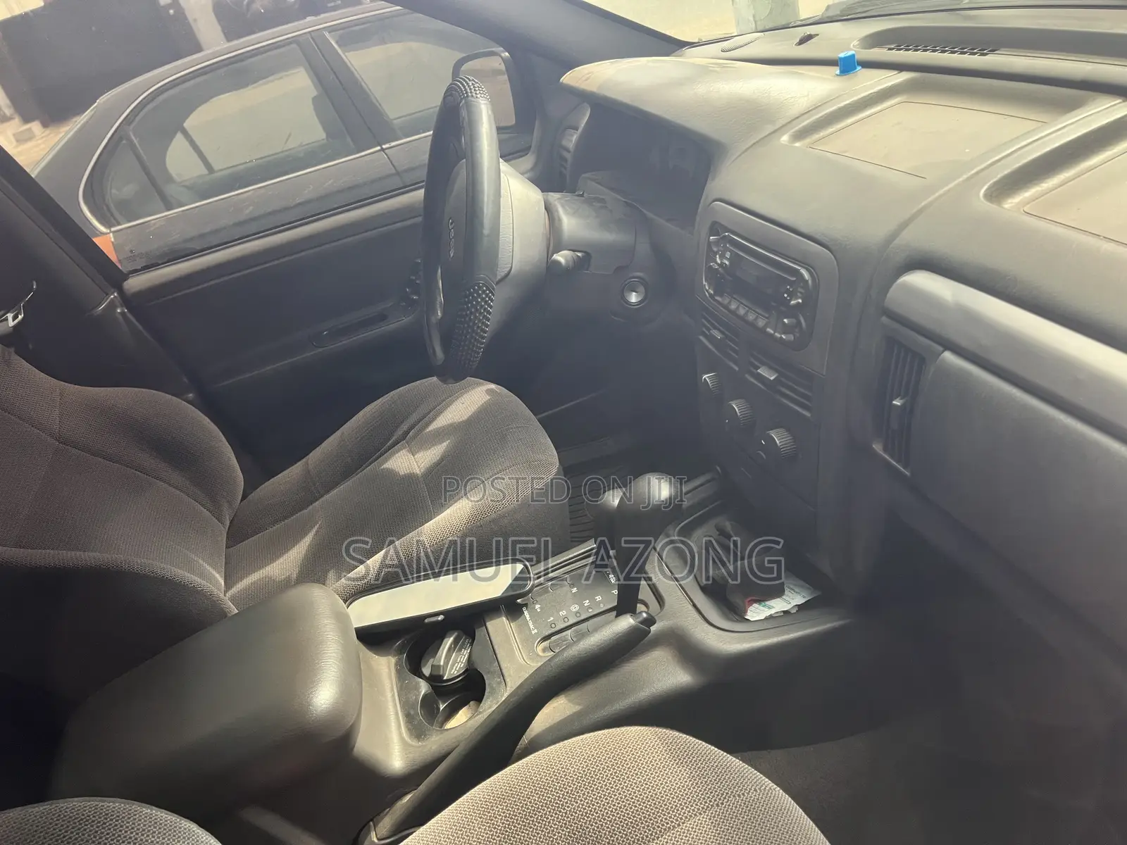 Jeep Grand Cherokee Laredo 2006 Black