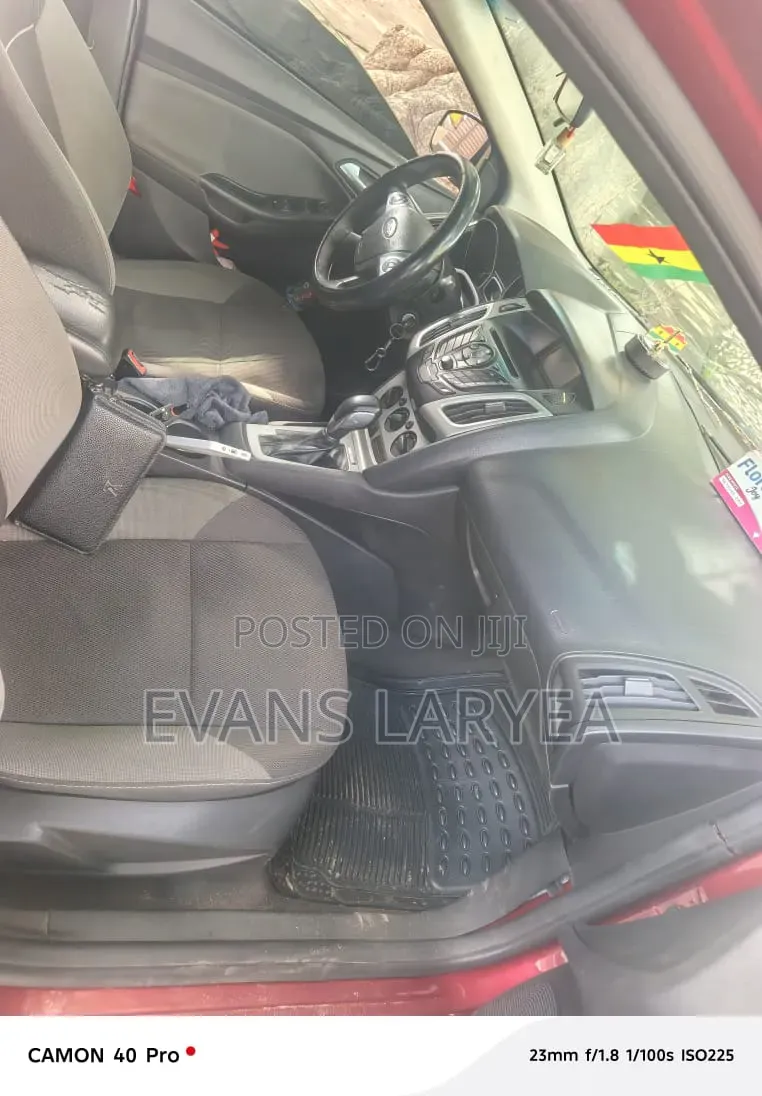 Ford Focus 2015 Red