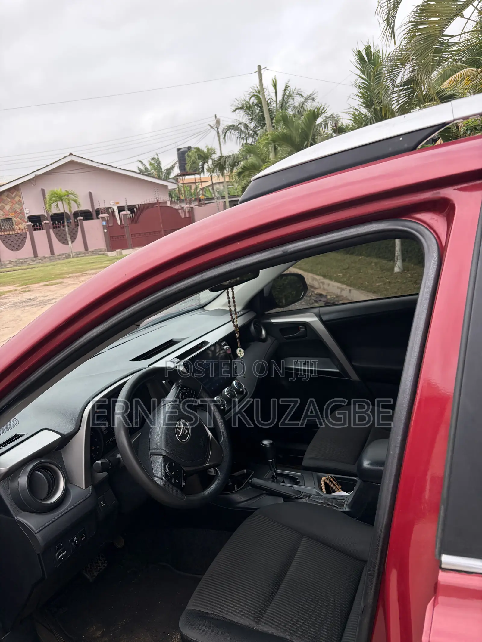 Toyota RAV4 2017 Red