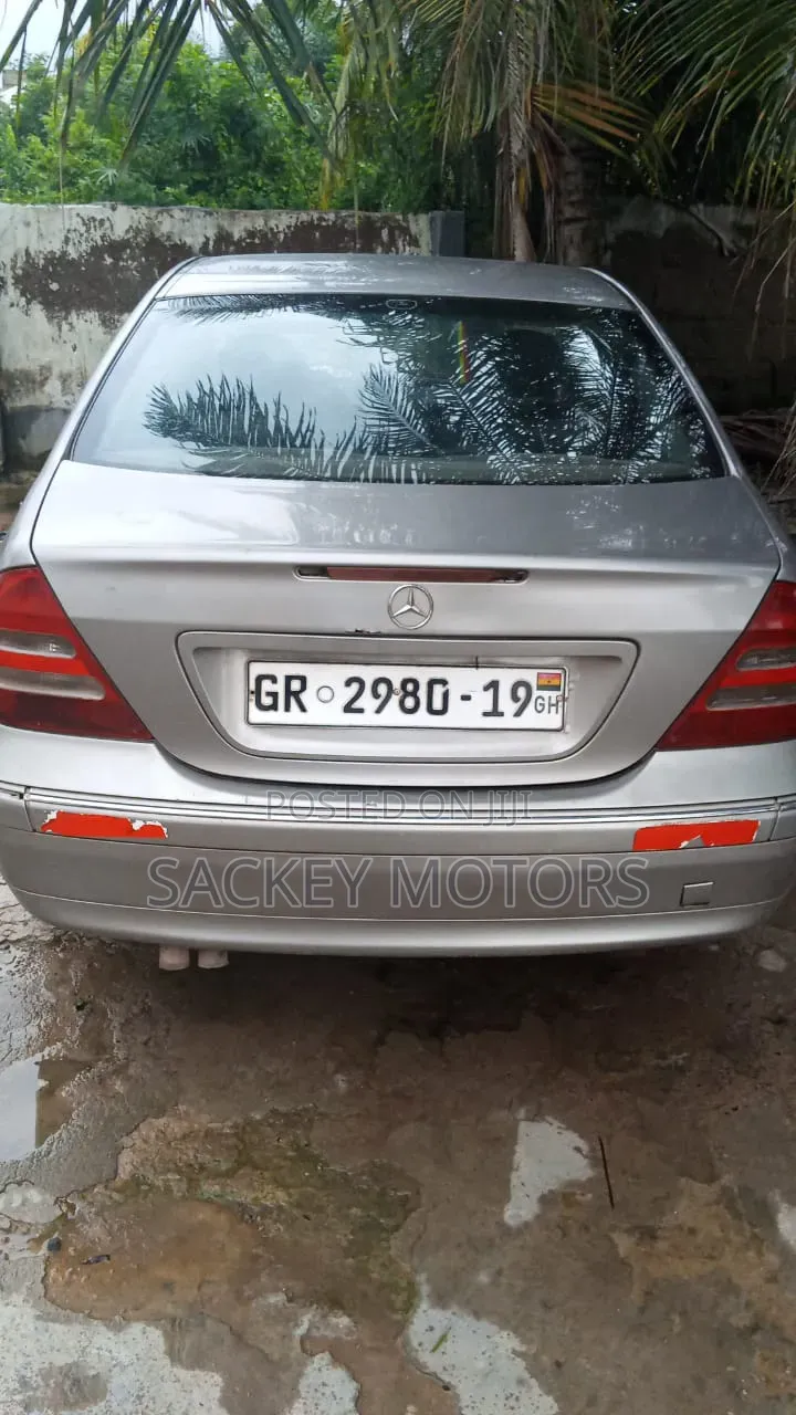 Mercedes-Benz C250 2005 Silver