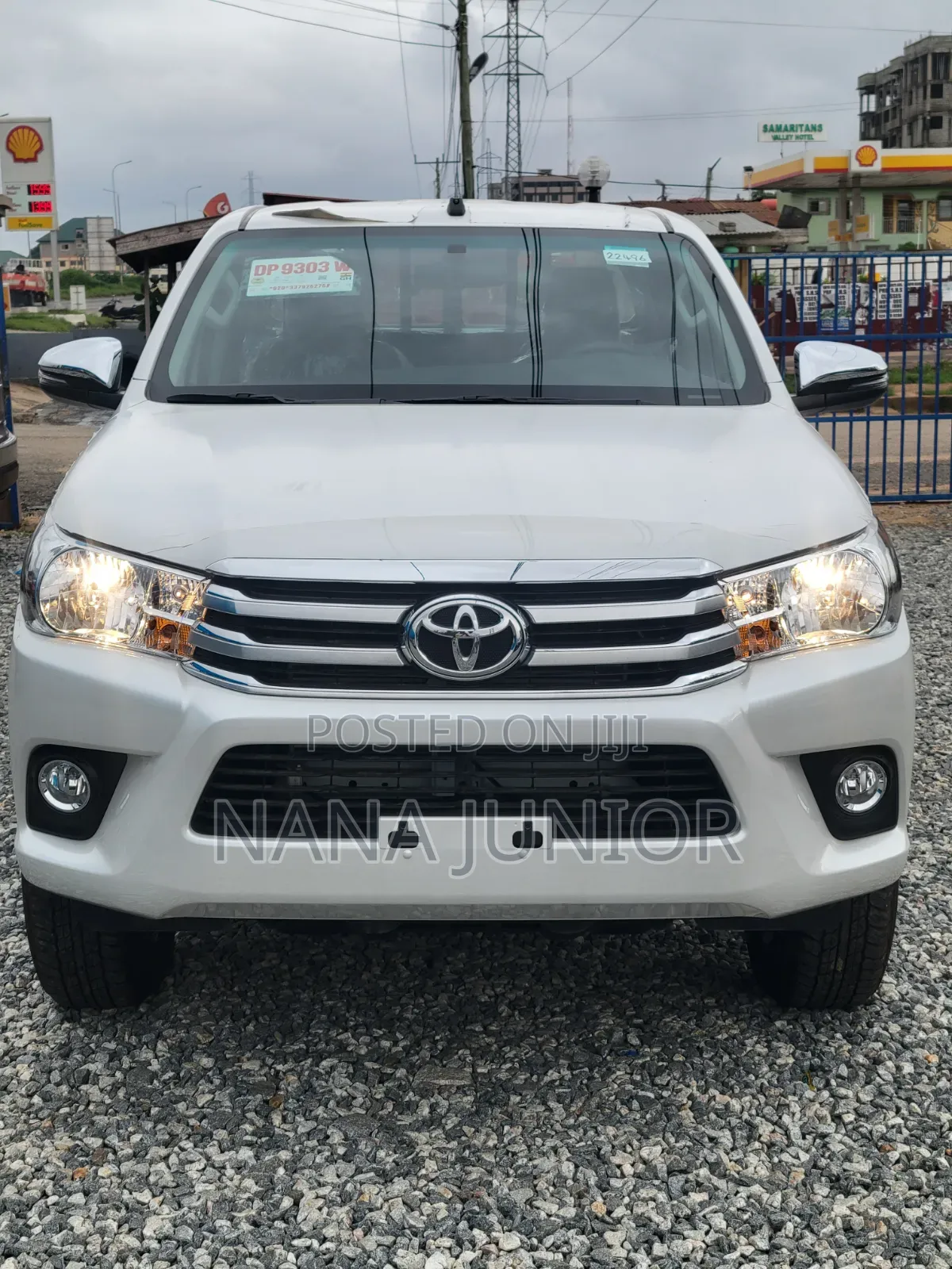 New Toyota Hilux 2025 White