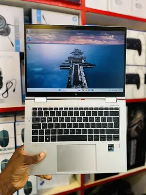 Laptop HP EliteBook x360 1040 G9 16GB Intel Core i7 SSD 512GB