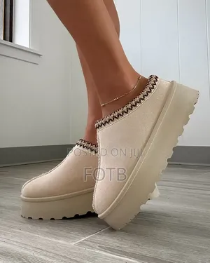 Uggs Footwear