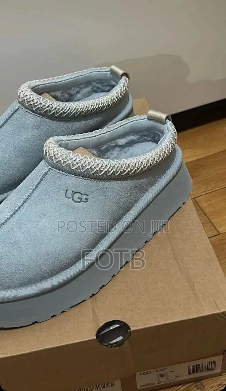 Uggs Footwear