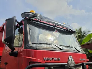 Sinotruk Howo Nx380 6x4 Dump Truck