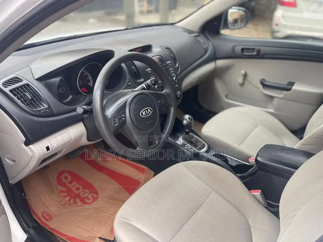 Kia Forte 2012 White