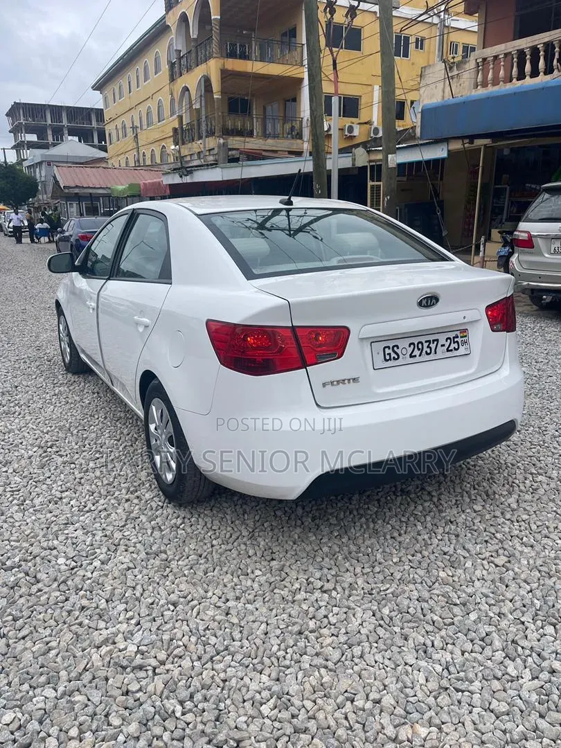 Kia Forte 2012 White