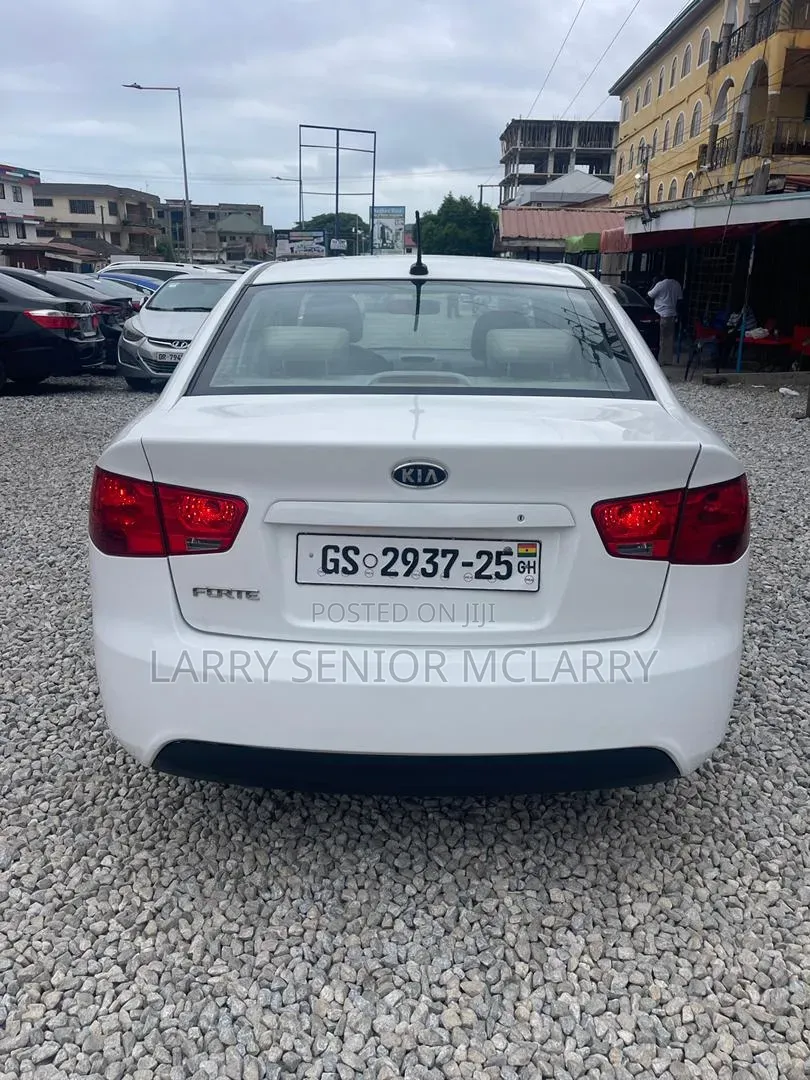 Kia Forte 2012 White