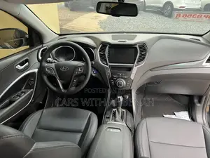 Hyundai Santa Fe 2017 Black