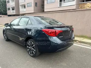 Toyota Corolla 2018 Gray