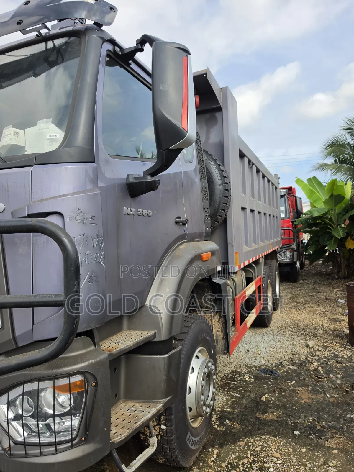 Sinotruck Howo Strong Dumtruck
