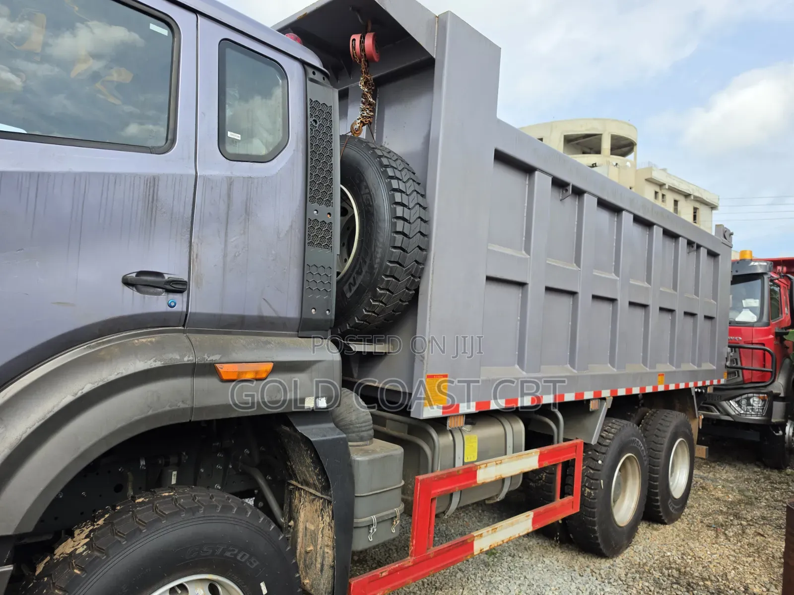 Sinotruck Howo Strong Dumtruck