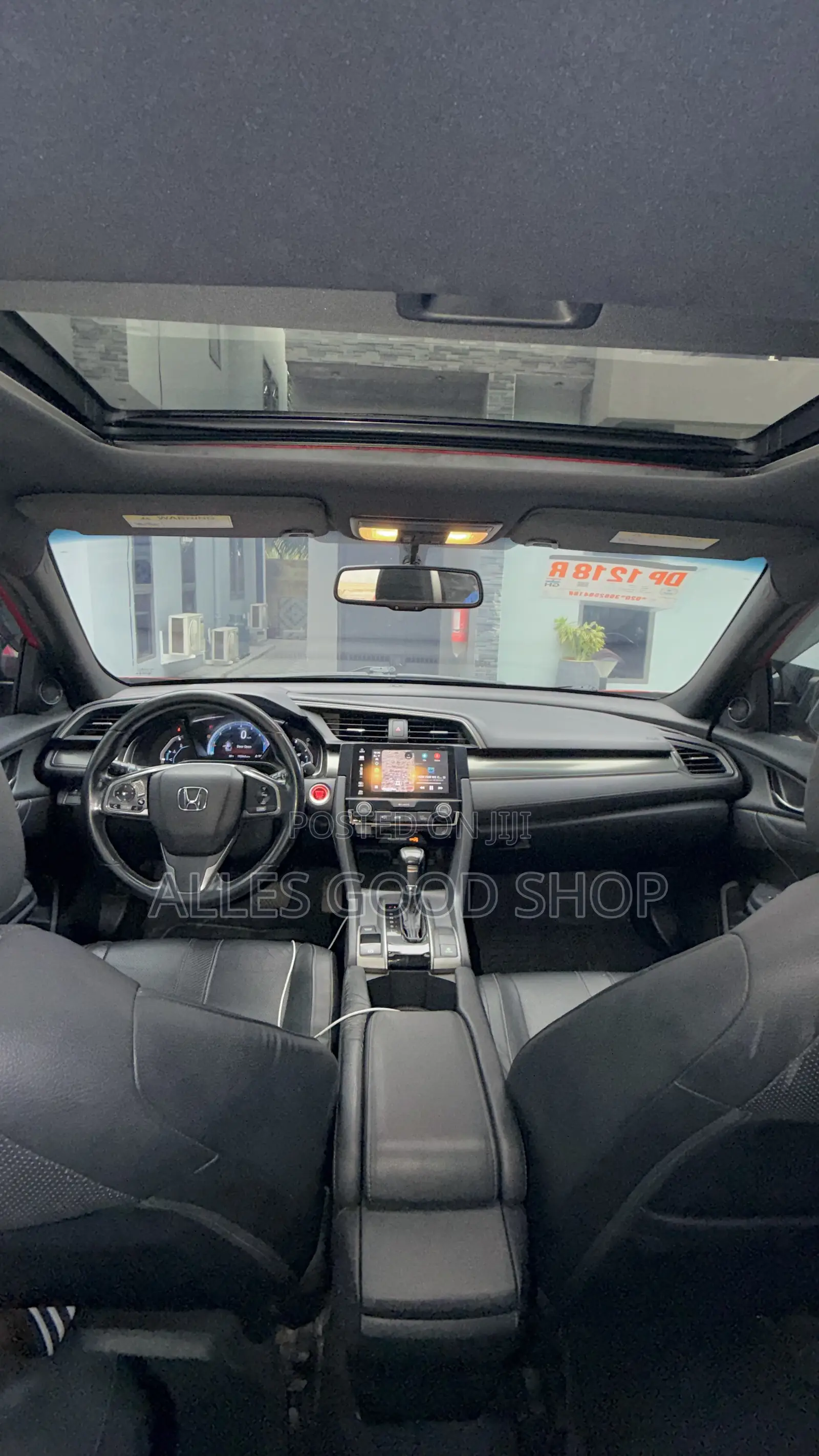 Honda Civic EX-L w/Navi 4dr Hatchback (1.5L 4cyl) 2017 Red