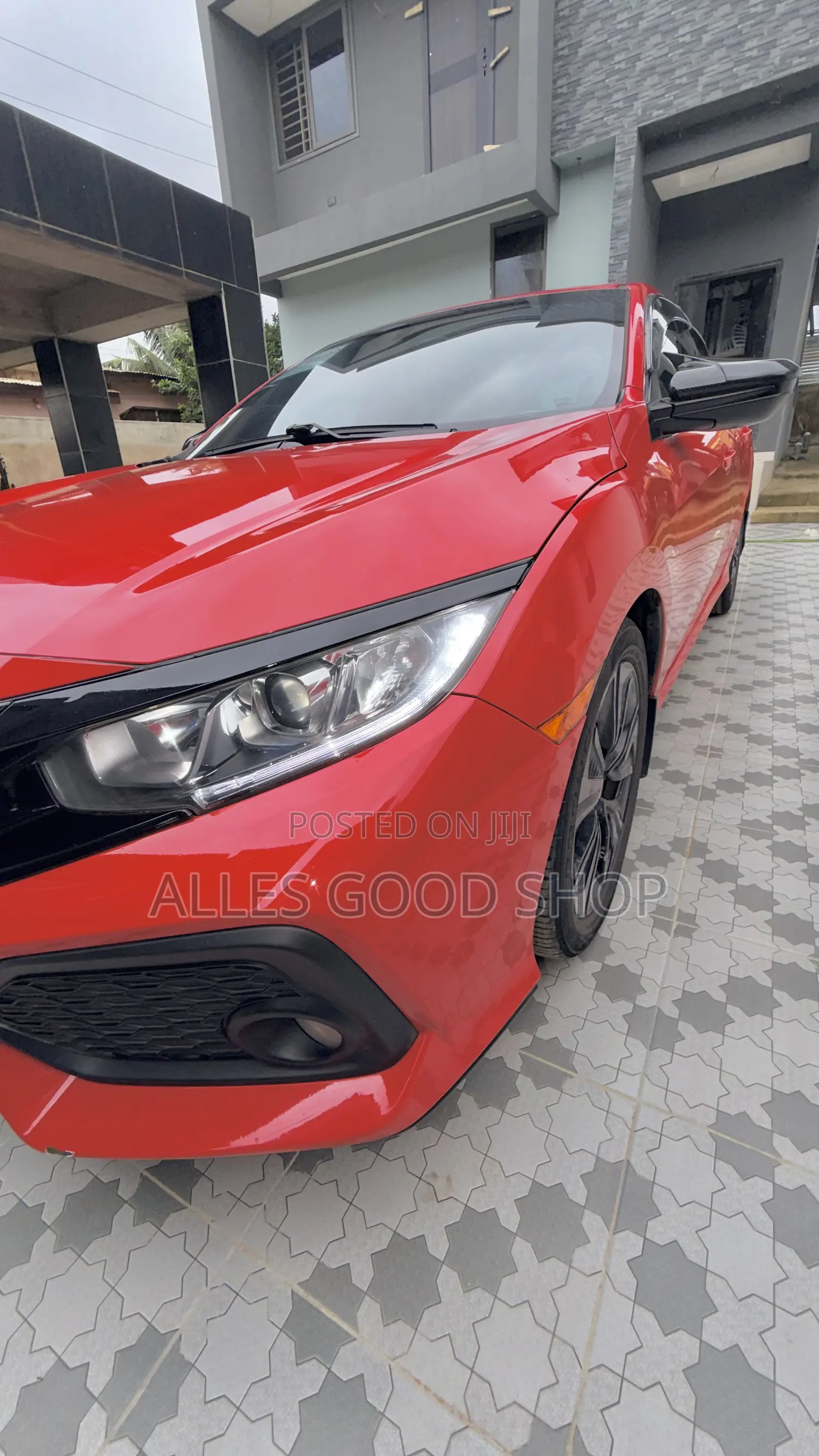 Honda Civic EX-L w/Navi 4dr Hatchback (1.5L 4cyl) 2017 Red