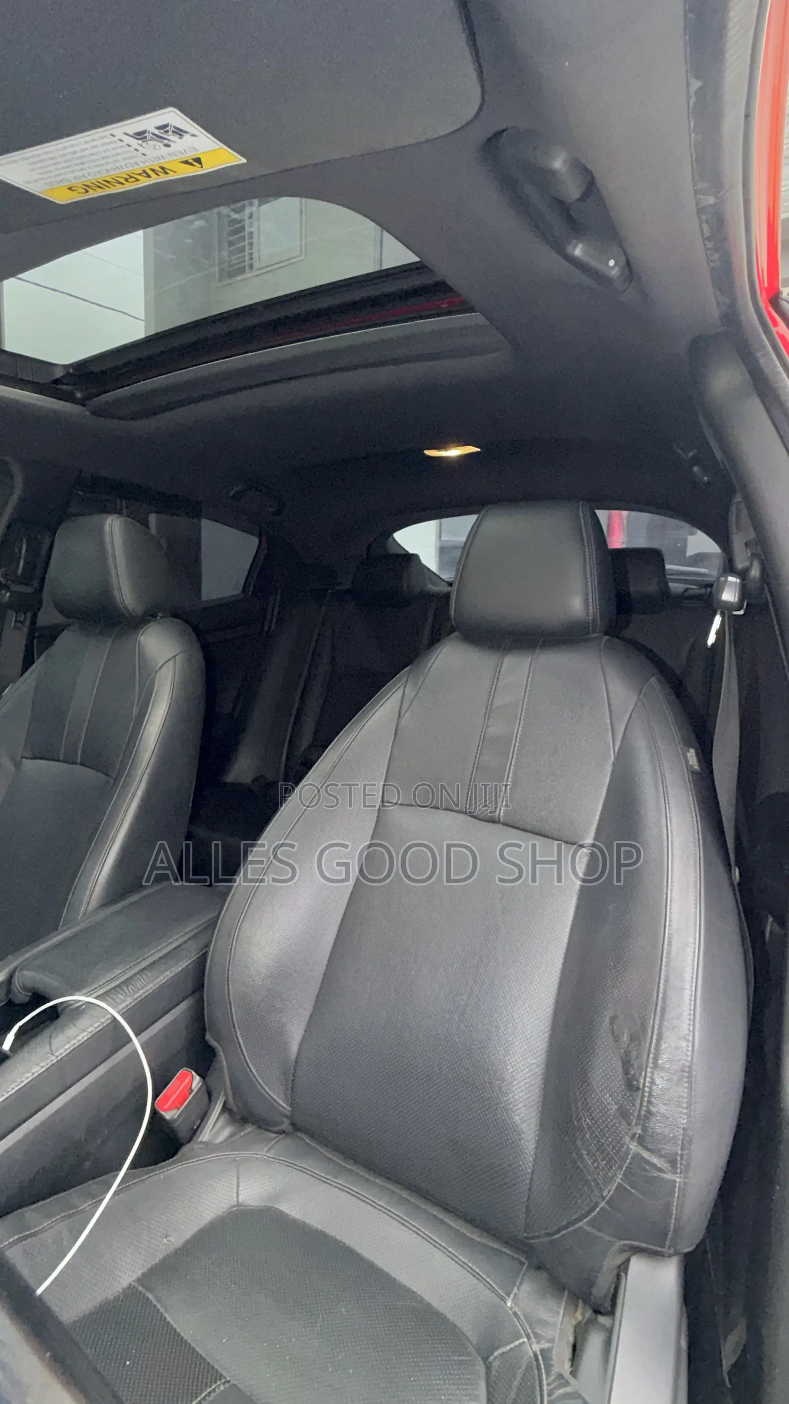 Honda Civic EX-L w/Navi 4dr Hatchback (1.5L 4cyl) 2017 Red