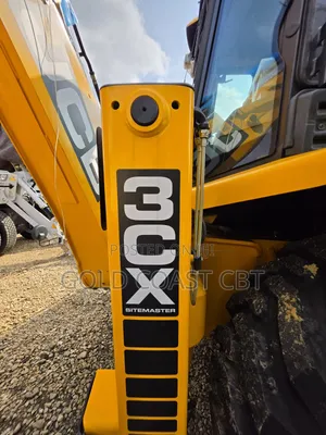 JCB 3cx Pro Backhoe Loader | Heavy-Duty Hydrolic System Brand New 2026
