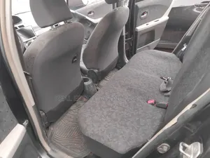 Toyota Vitz 2010 Black