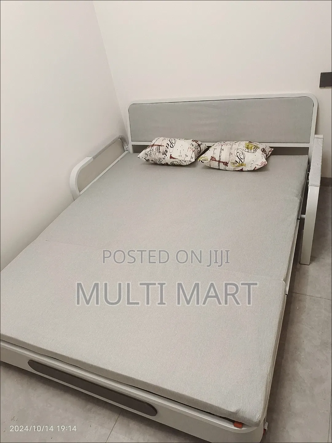 Convertible Sofa Bed Couch
