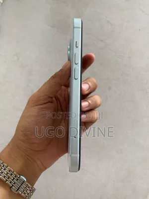 Apple iPhone 15 128 GB Black
