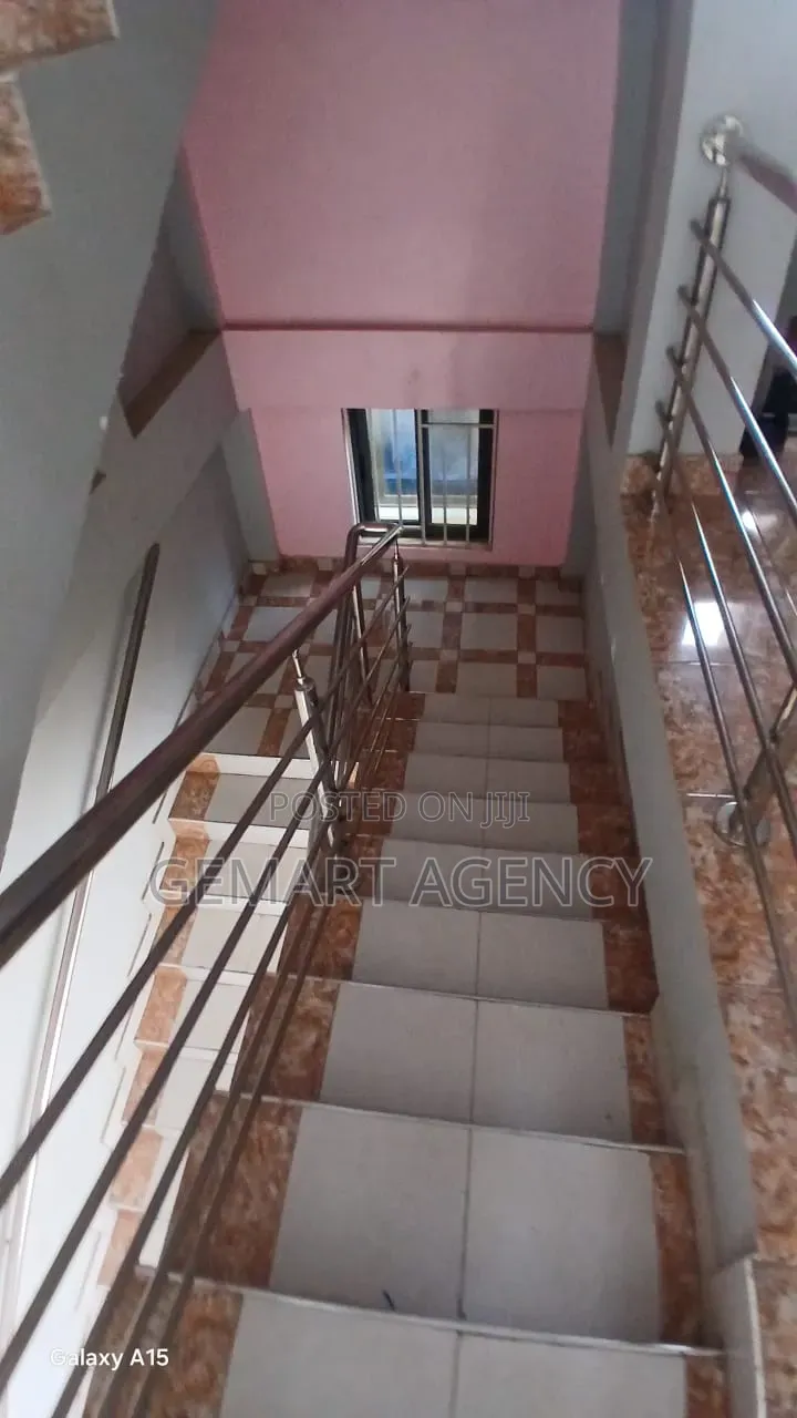 1bdrm Apartment in Taifa Hallelujah, Station Area for rent